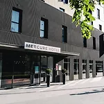 Mercure Centre Port Hotel 4*