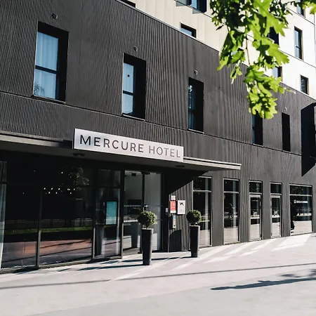 Mercure Centre Port Hotel 4*