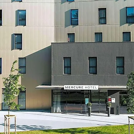 Mercure Centre Port Hotel 4*