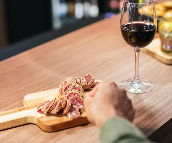 Ξενοδοχείο Mercure Centre Port