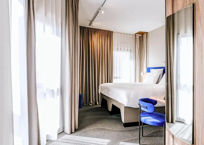 Mercure Centre Port 4* Μπρεστ