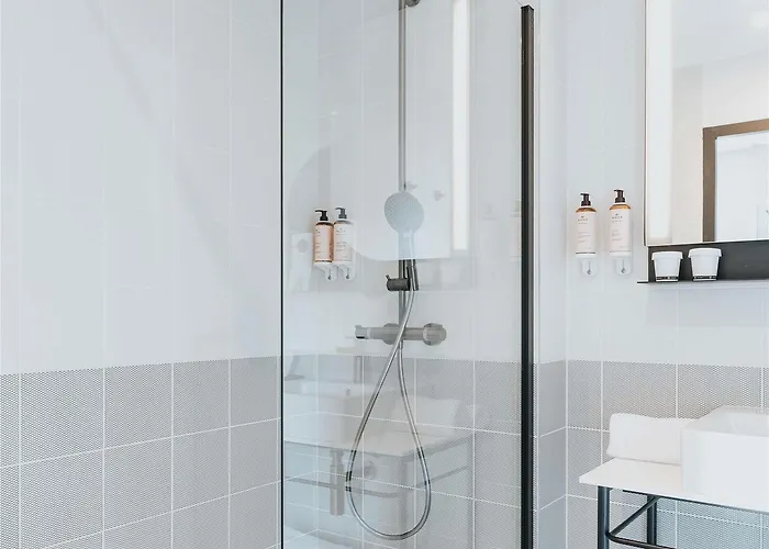 Mercure Centre Port Μπρεστ