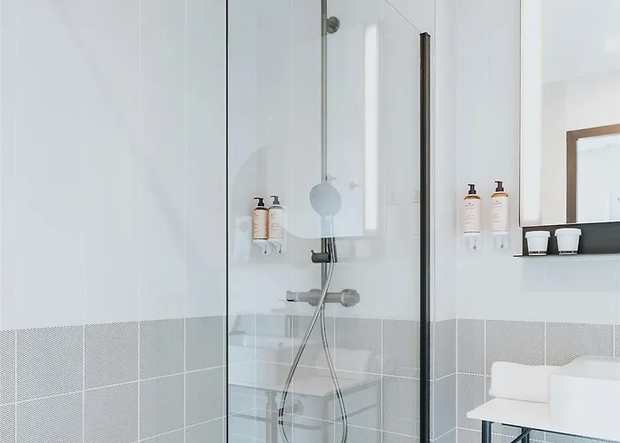 Mercure Centre Port Μπρεστ