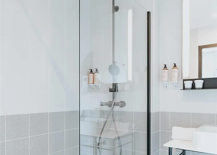 Mercure Centre Port Ξενοδοχείο 4*